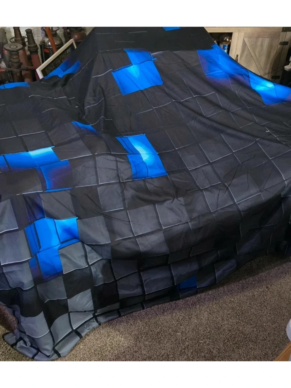 Queen Sized Duvet Cover with Pillow Covers